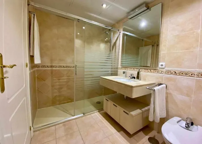 Chicflat Avenida Espana. Ideal Familias Apartment *