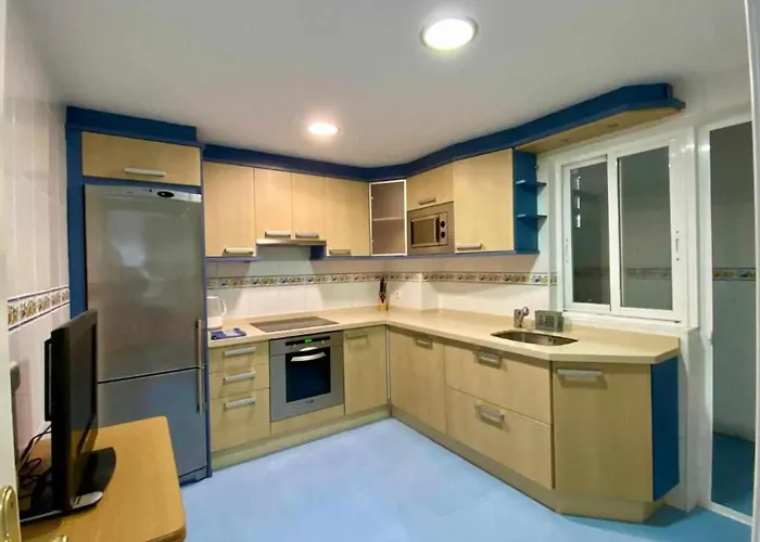 Chicflat Avenida Espana. Ideal Familias * エステポナ