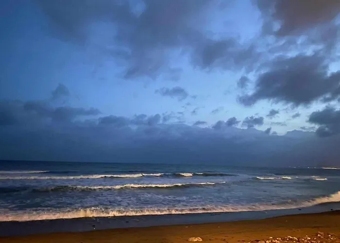 Chicflat Avenida Espana. Ideal Familias Apartment